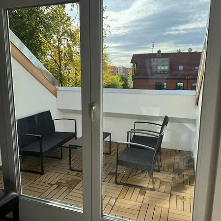 Mm - In Innenstadtlage Mit Parkplatz * 奥格斯堡