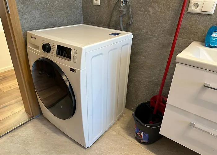 Appartement Mm - In Innenstadtlage Mit Parkplatz Augsburg