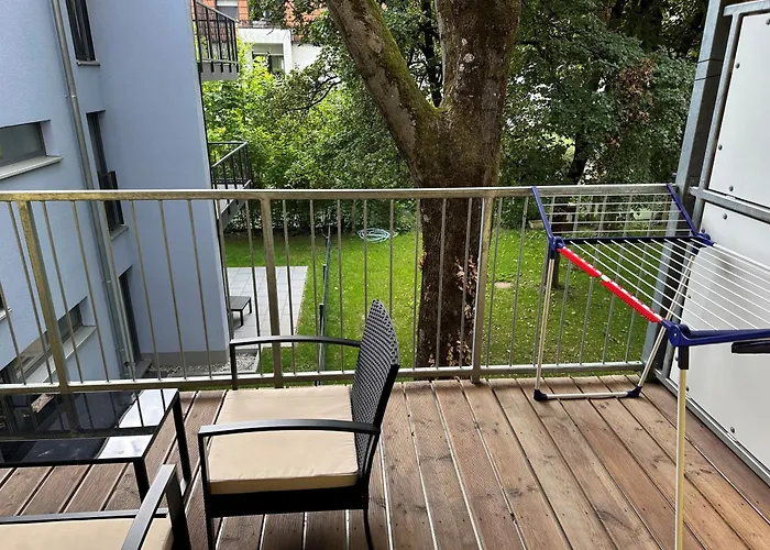 Mm - In Innenstadtlage Mit Parkplatz * Augsburg