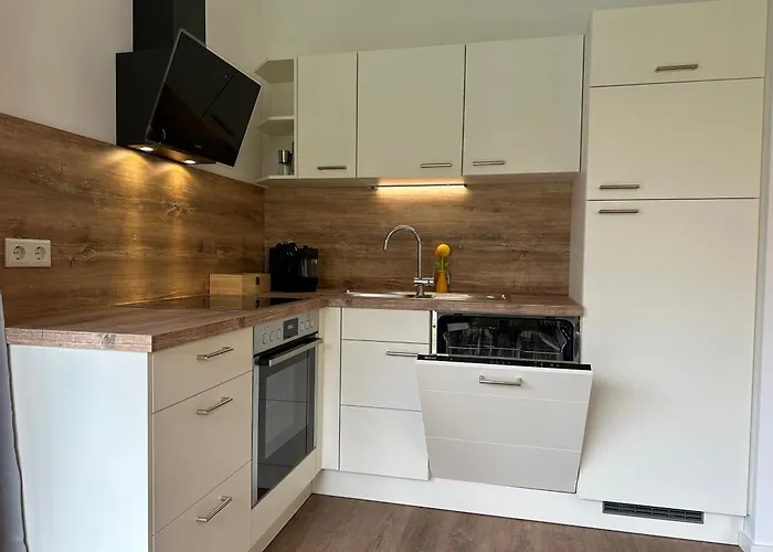 Appartement Mm - In Innenstadtlage Mit Parkplatz Augsburg