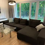 Mm - In Innenstadtlage Mit Parkplatz Аугсбург