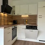 Апартаменти Mm - In Innenstadtlage Mit Parkplatz Аугсбург