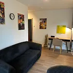 Mm - In Innenstadtlage Mit Parkplatz Апартаменти
