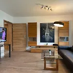 Апартаменти Mm - In Innenstadtlage Mit Parkplatz Аугсбург