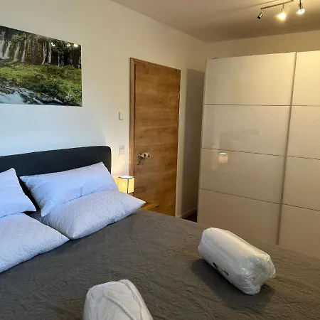 Mm - In Innenstadtlage Mit Parkplatz Appartement