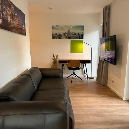 Appartement Mm - In Innenstadtlage Mit Parkplatz