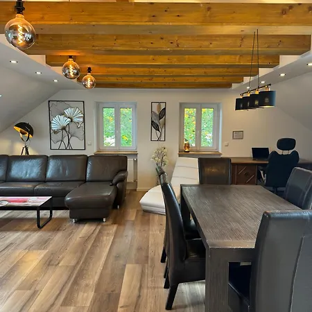 Mm - In Innenstadtlage Mit Parkplatz