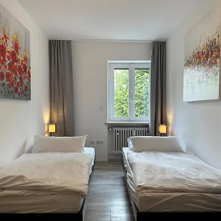 Mm - In Innenstadtlage Mit Parkplatz * Augusta