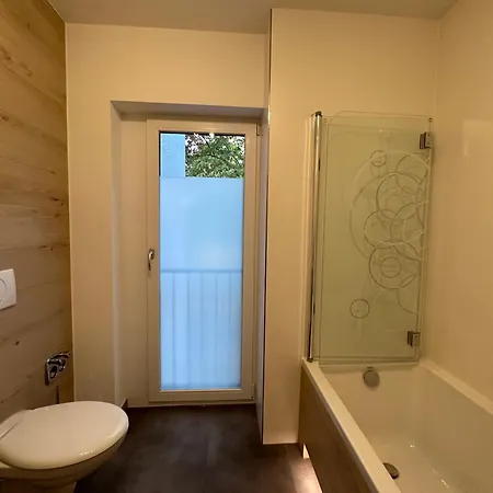 Mm - In Innenstadtlage Mit Parkplatz Appartement *