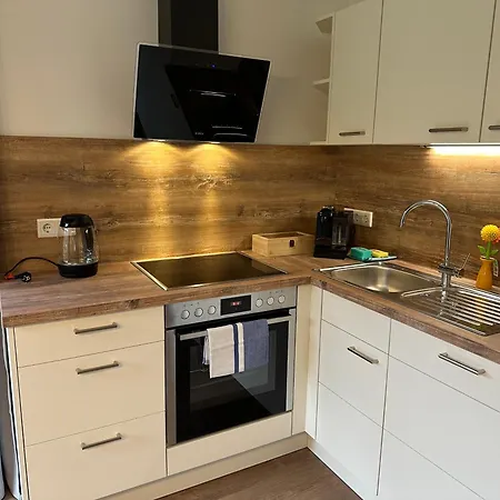 Mm - In Innenstadtlage Mit Parkplatz Appartement