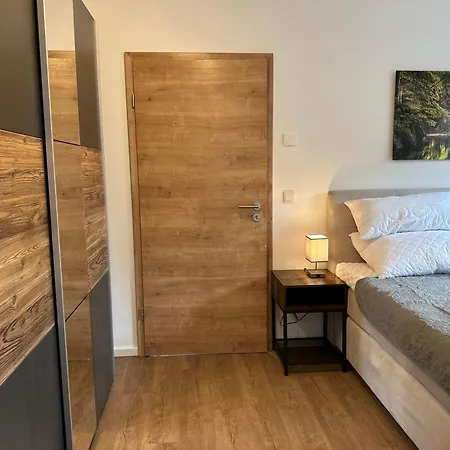 Mm - In Innenstadtlage Mit Parkplatz Appartement