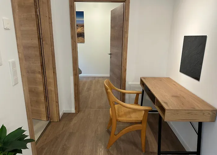 Mm - In Innenstadtlage Mit Parkplatz *